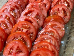 Slicing Tomatoes
